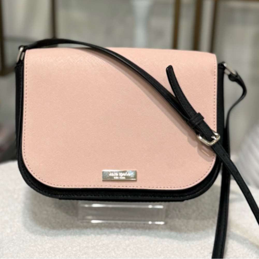 Kate Spade Blush and Black Crossbody - Picture 3 of 17